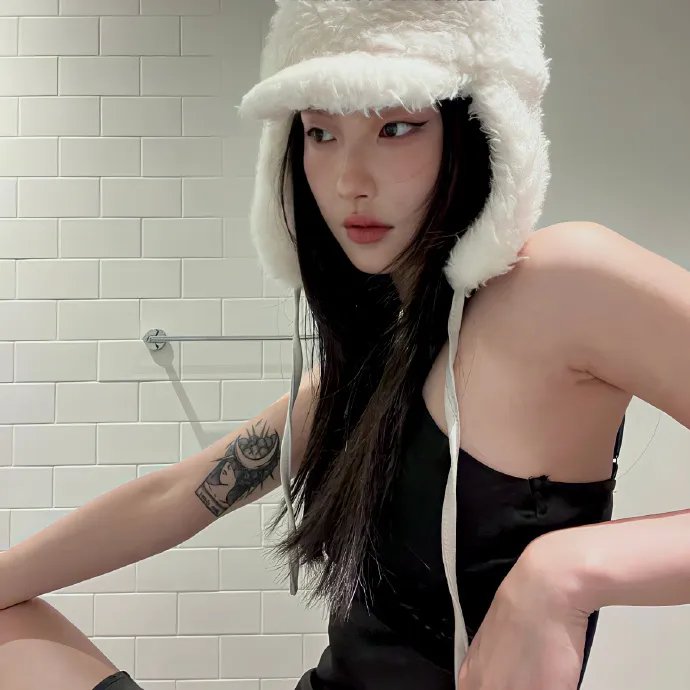 穿过月亮的旅行